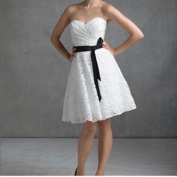 Lace Morilee Bridesmaid Dress with Sweetheart Neckline and Button Back size 4 - Picture 2 of 11